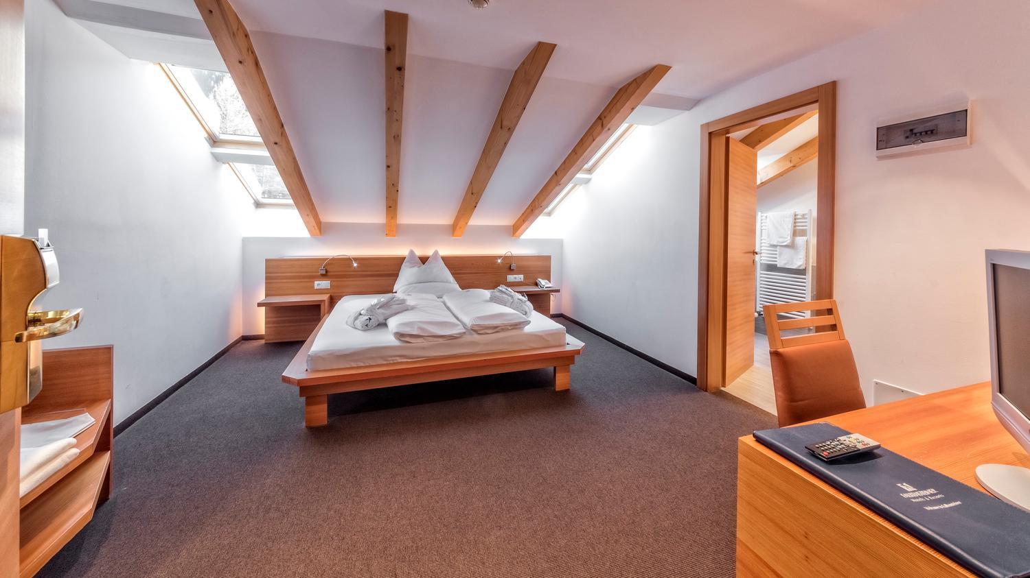 Falkensteiner Hotel Antholz - Adults Only Buitenkant foto